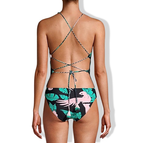 NO BOUNDARIES Juniors’ Polly In the Tropics One-Piece Swimsuit - Picture 4 of 5